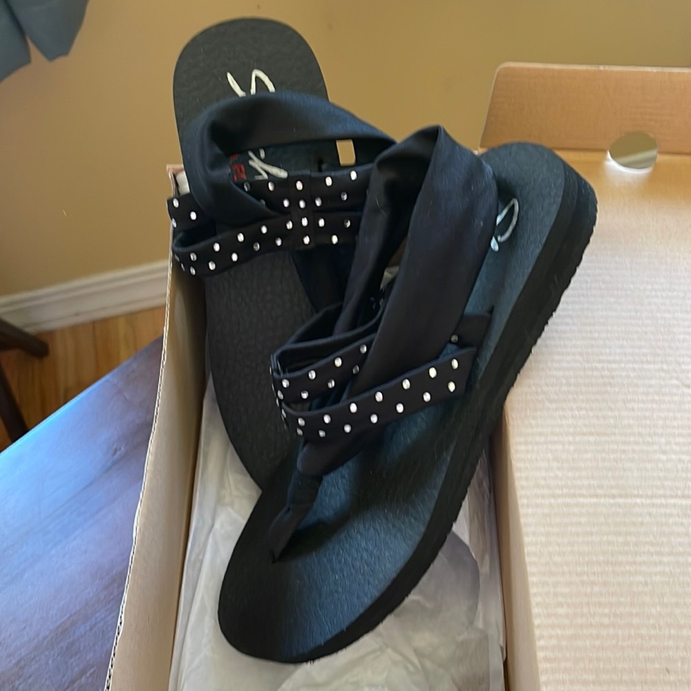 Ladies Shoes
